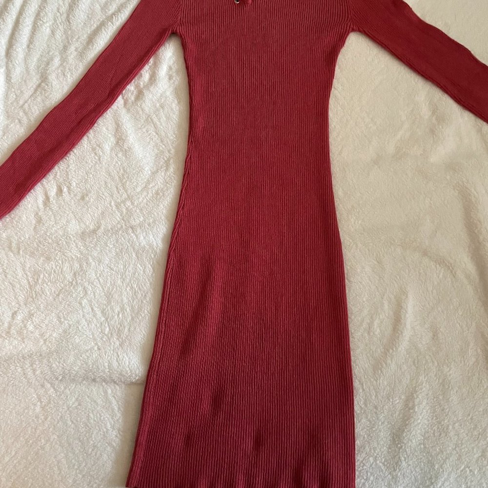 Planet Gold size medium peach/coral light sweater dress